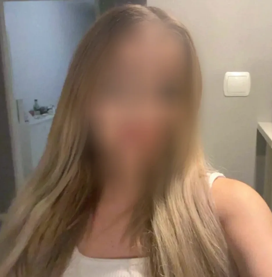 Lotta, 24